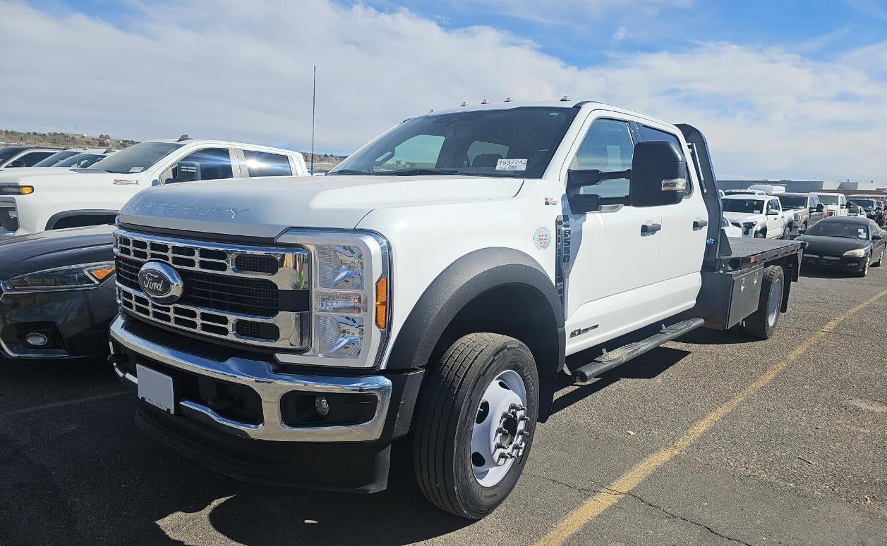 2024 Ford Super Duty F-550 DRW XLT
