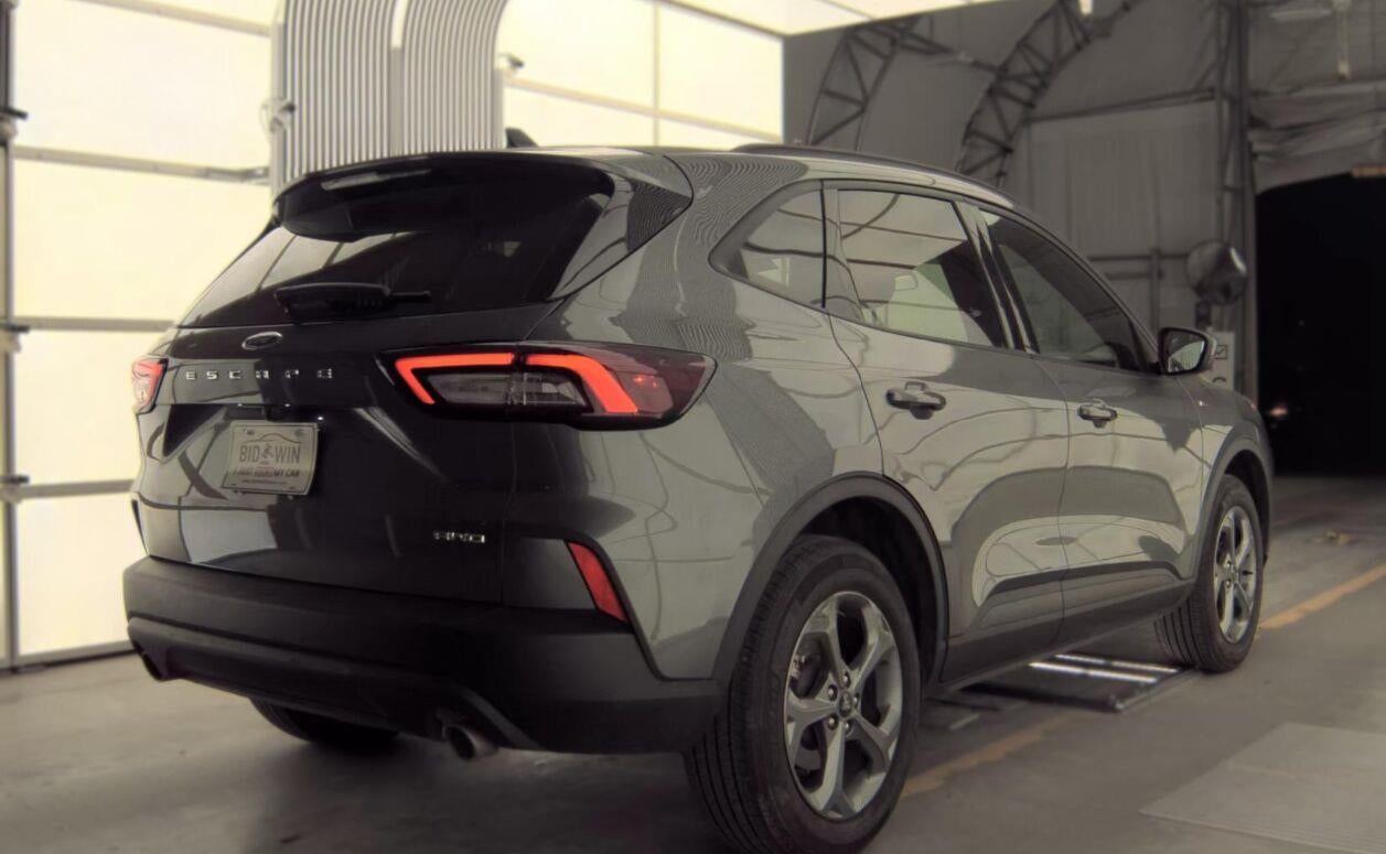 2025 Ford Escape ST-Line Select