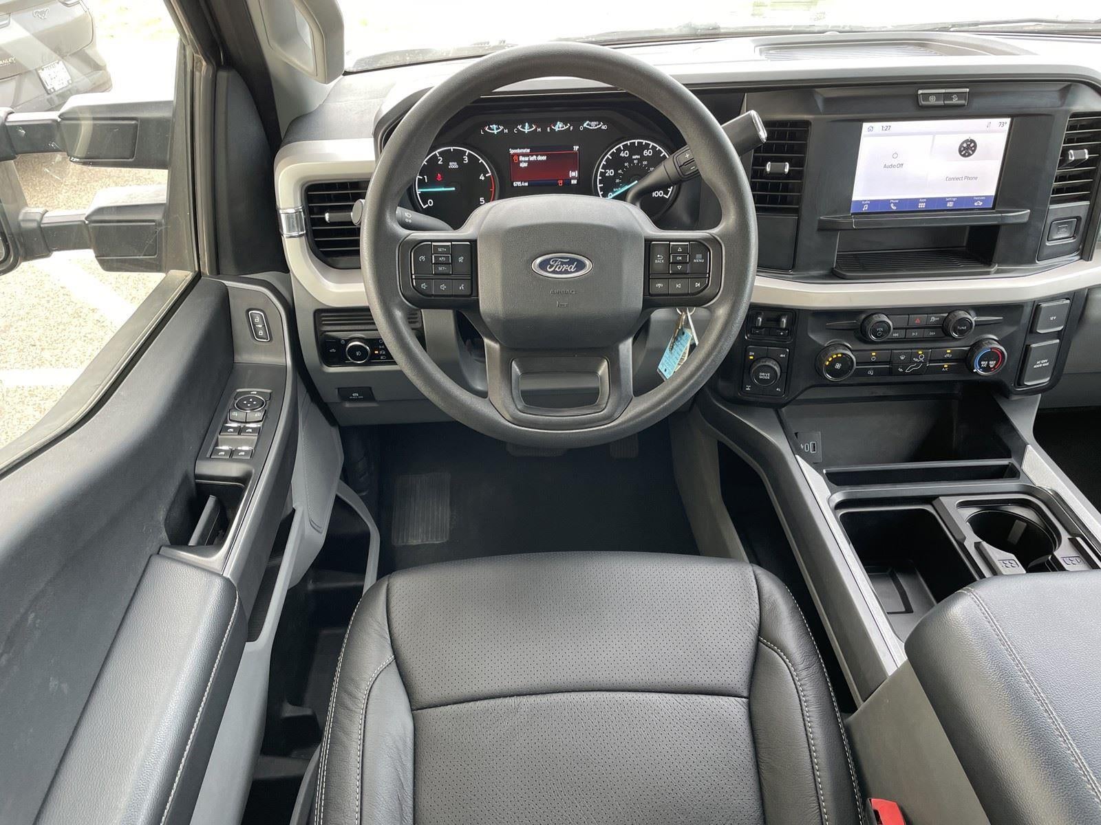 2025 Ford Super Duty F-250 SRW XLT