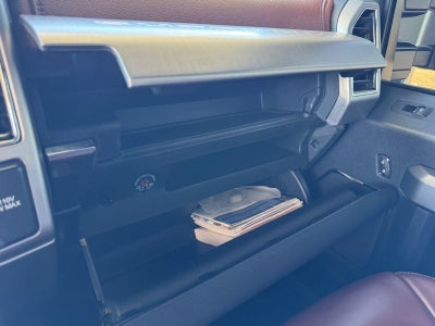 2022 Ford Super Duty F-250 SRW Platinum