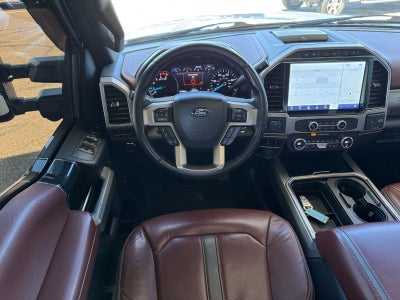 2022 Ford Super Duty F-250 SRW Platinum