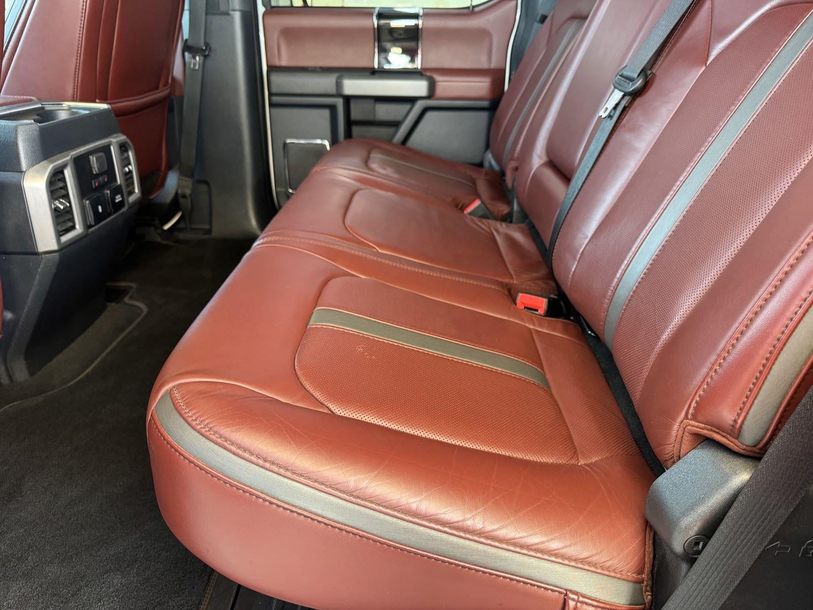 2022 Ford Super Duty F-250 SRW Platinum