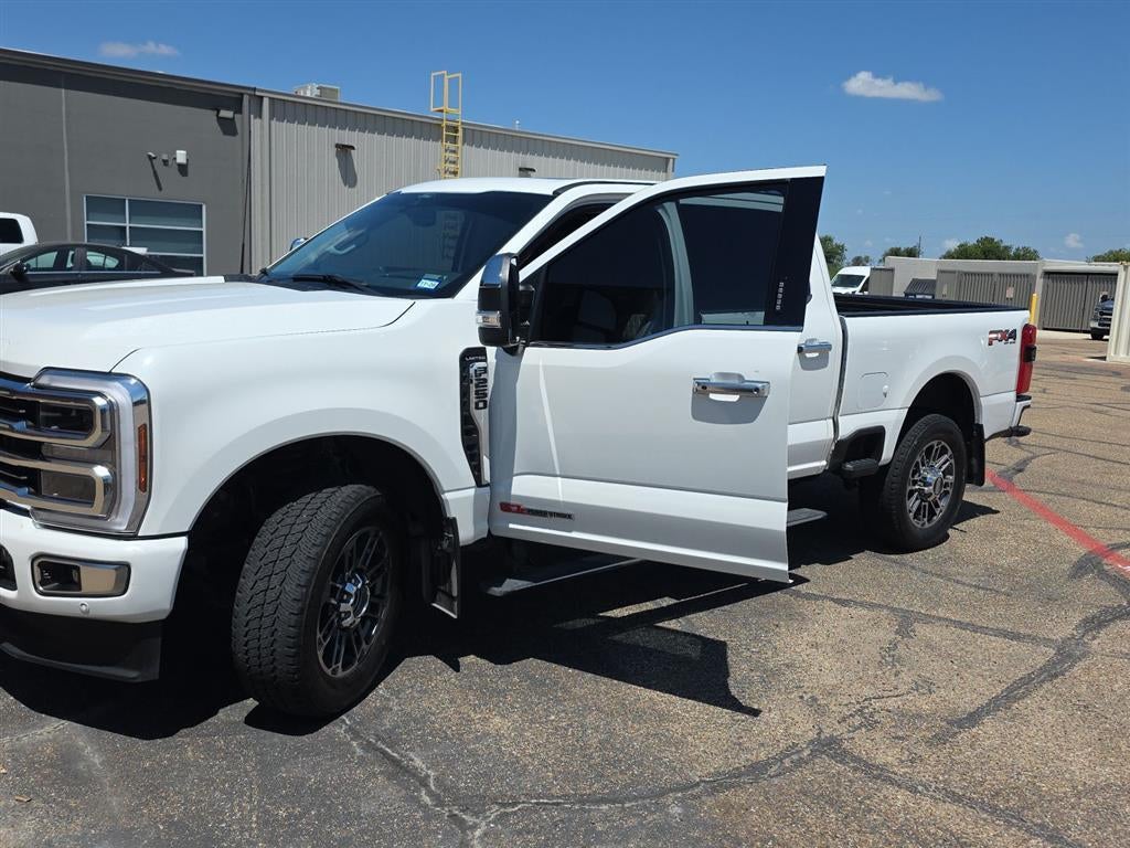 2024 Ford Super Duty F-250 SRW Limited
