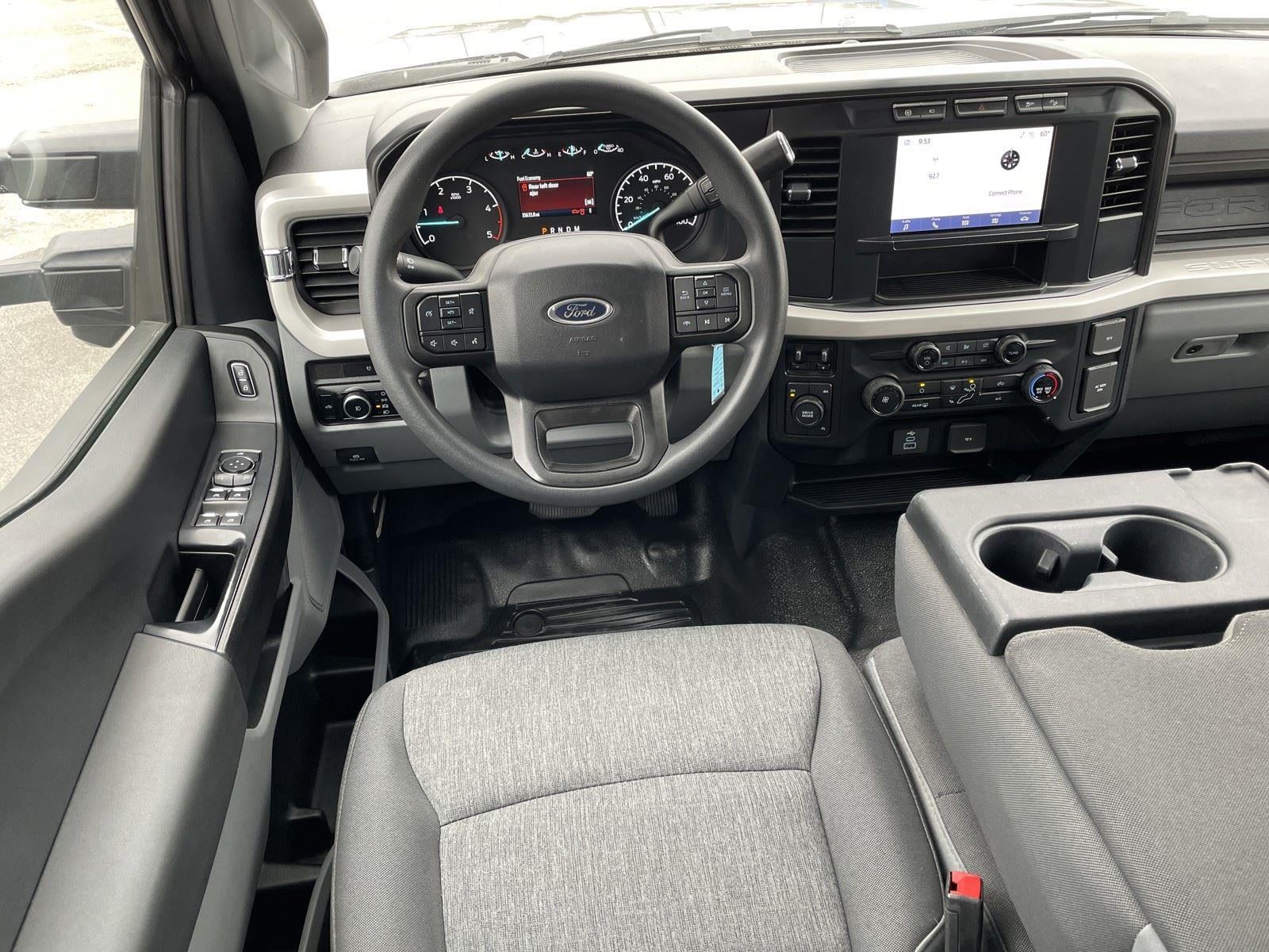 2024 Ford Super Duty F-350 DRW XL