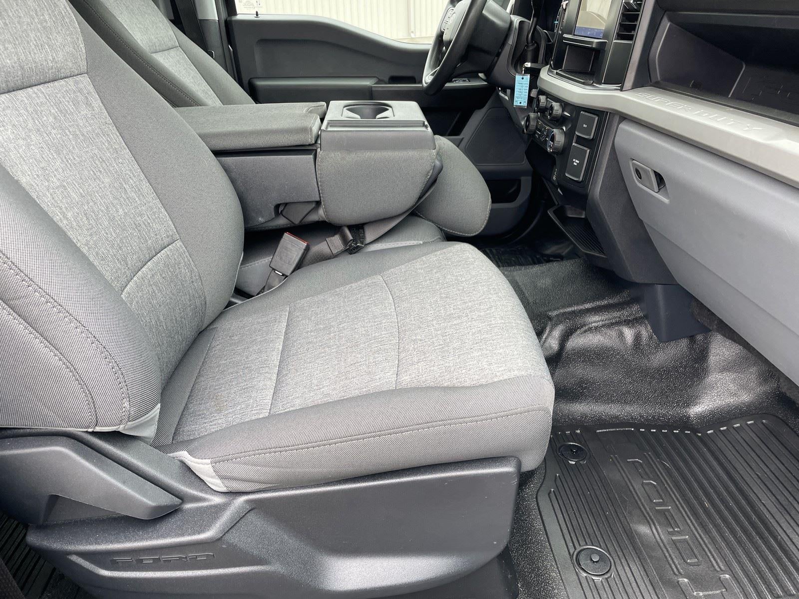 2024 Ford Super Duty F-350 DRW XL