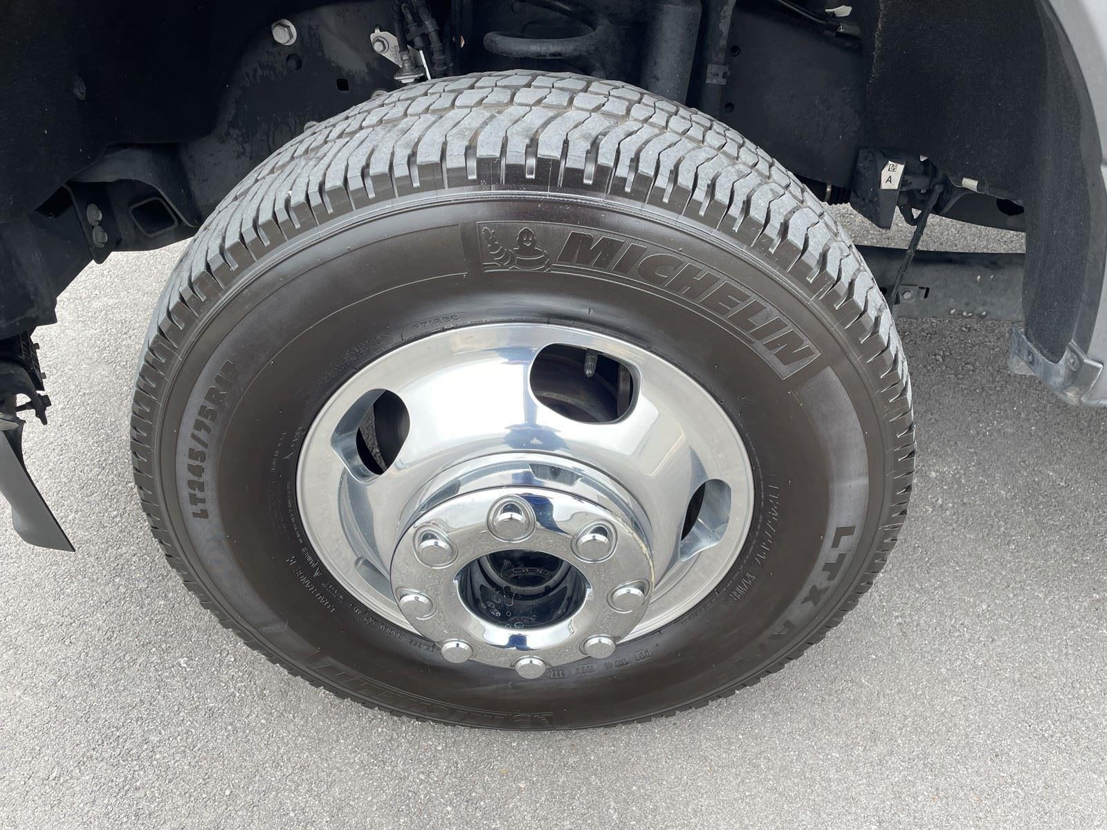 2024 Ford Super Duty F-350 DRW XL