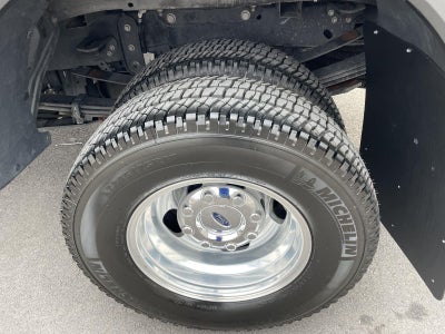 2024 Ford Super Duty F-350 DRW XL
