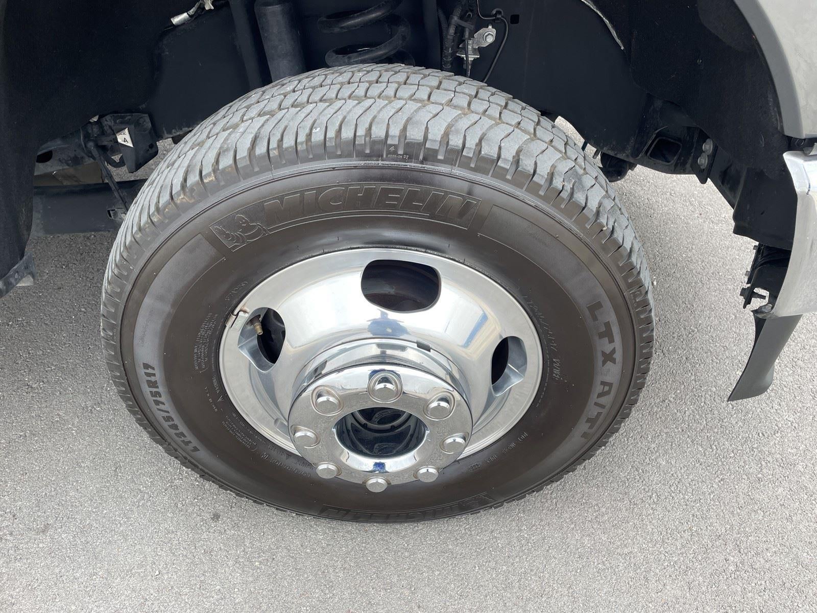 2024 Ford Super Duty F-350 DRW XL