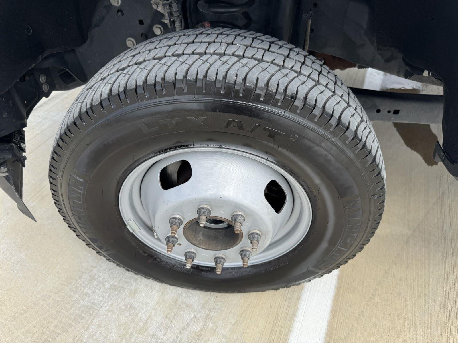 2024 Ford Super Duty F-350 DRW XL