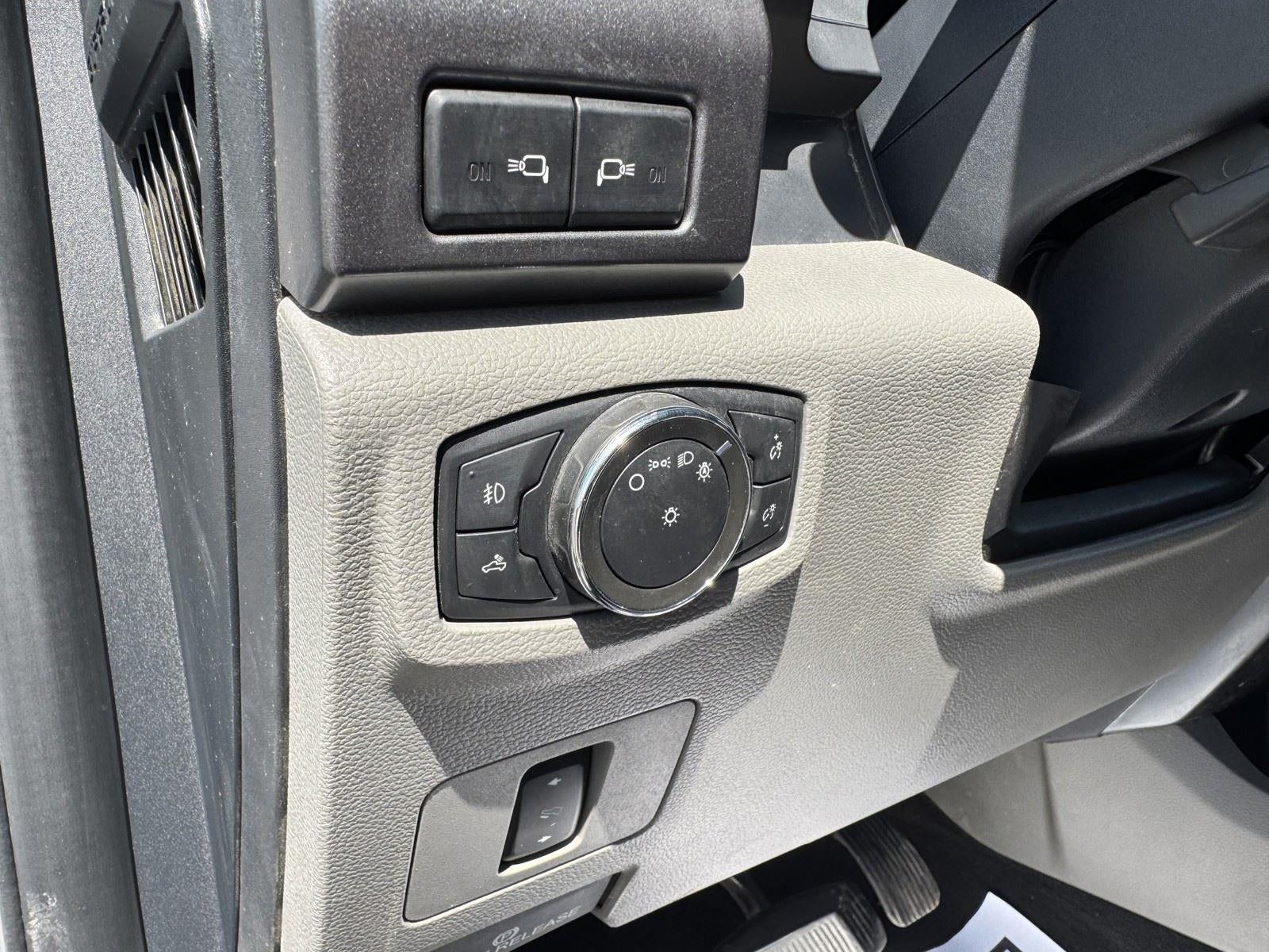 2022 Ford Super Duty F-350 DRW XLT