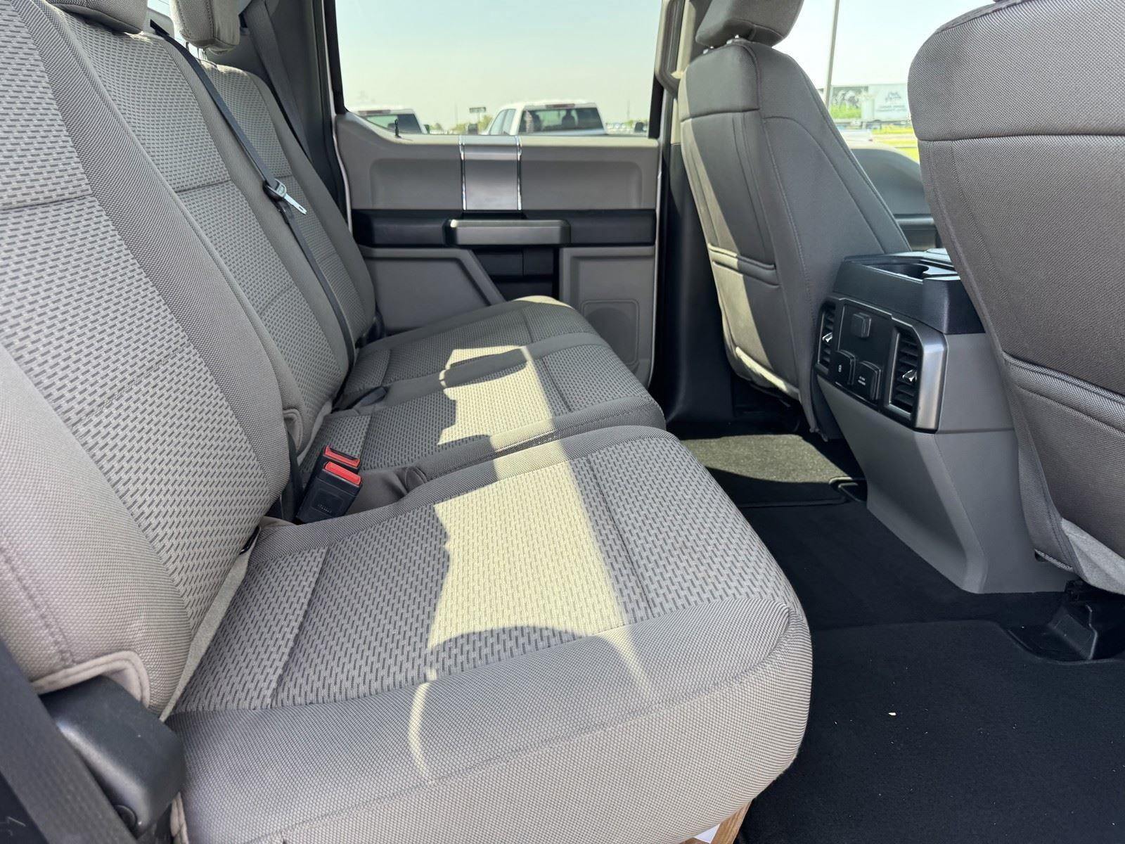 2022 Ford Super Duty F-350 DRW XLT