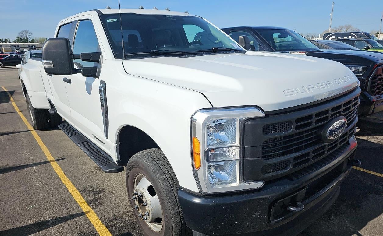 2023 Ford Super Duty F-350 DRW XL