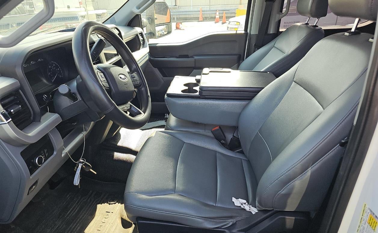 2023 Ford Super Duty F-350 DRW XL