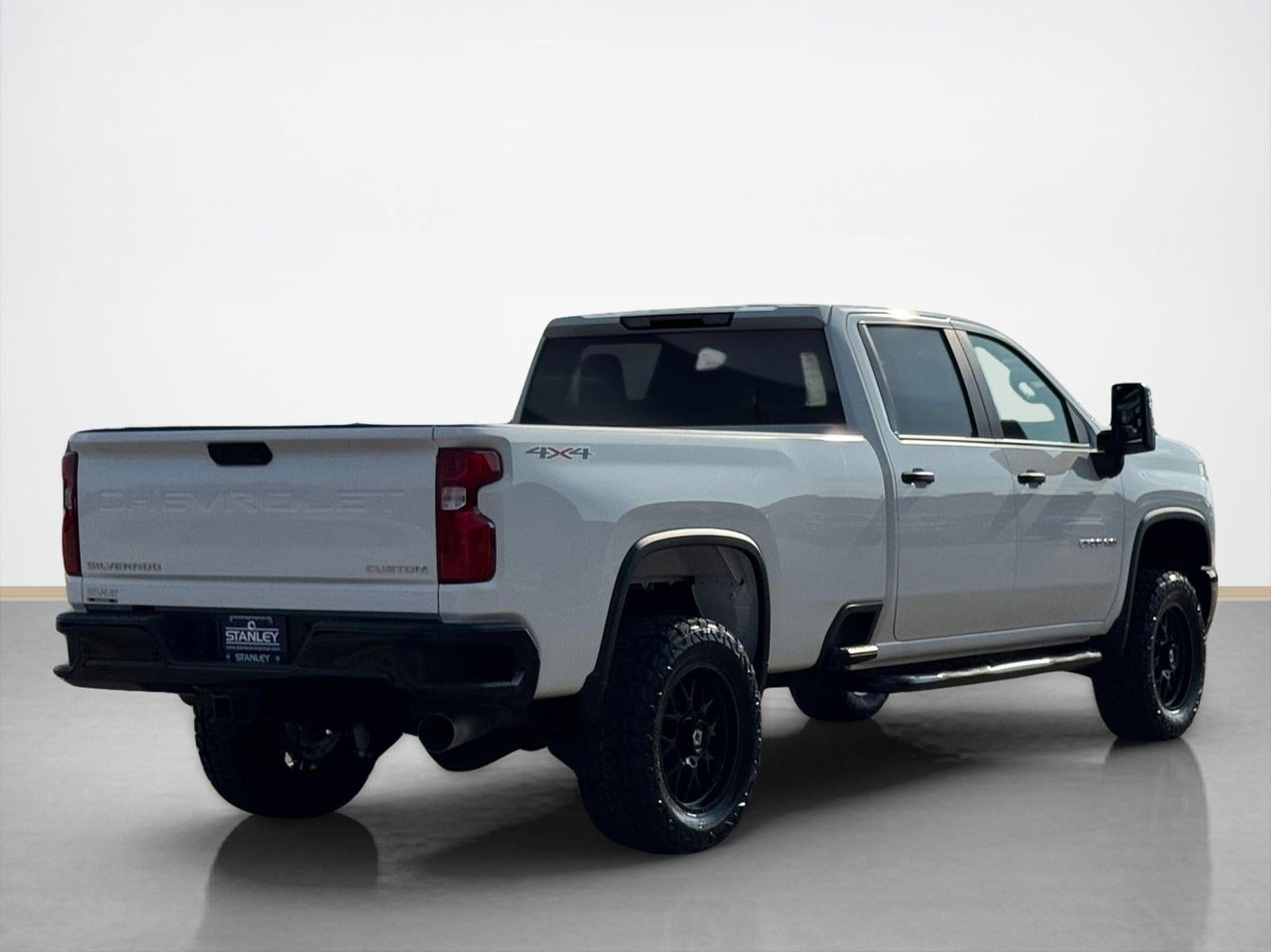 2025 Chevrolet Silverado 2500HD Custom