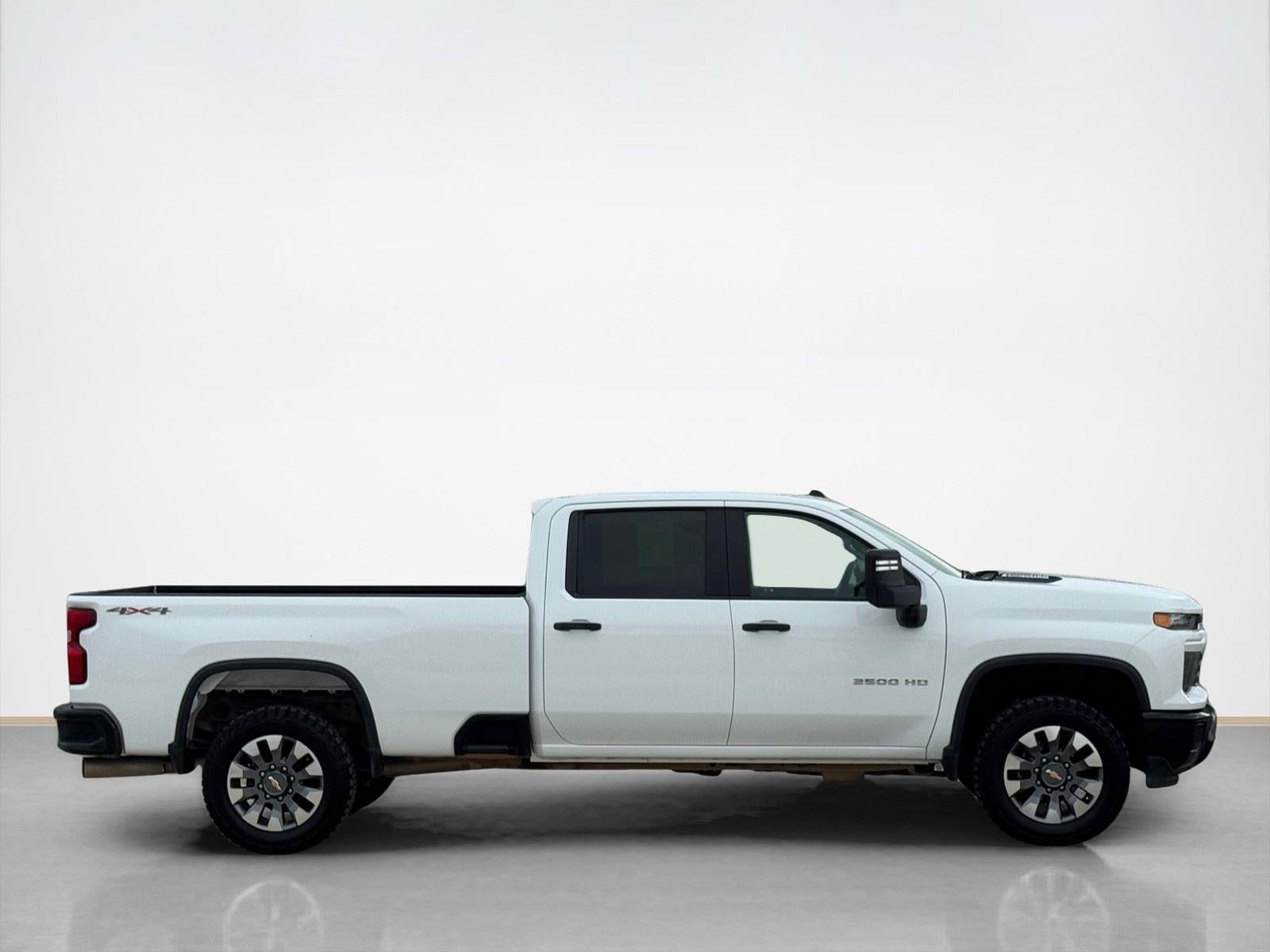 2024 Chevrolet Silverado 2500HD Custom