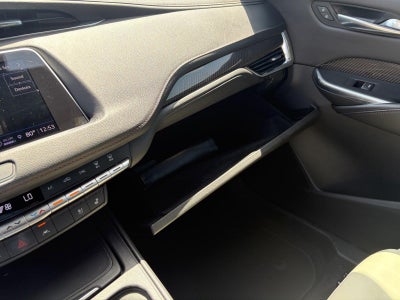 2022 Cadillac XT4 FWD Sport