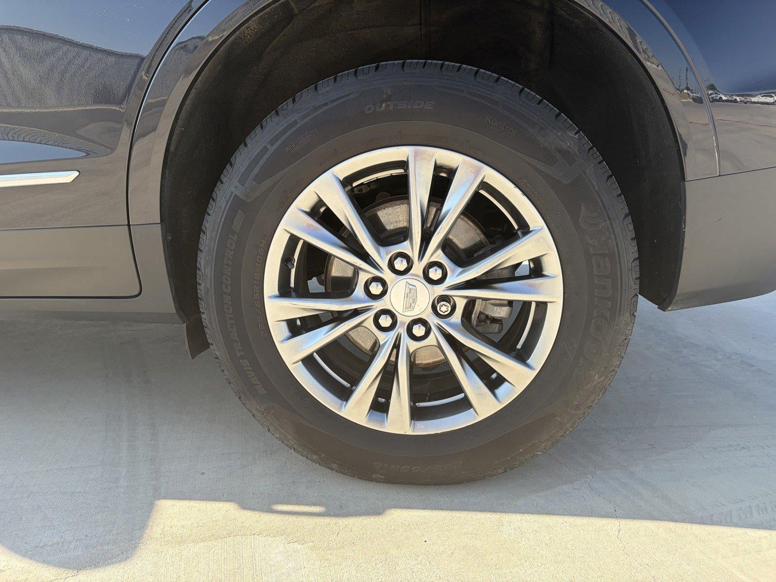 2022 Cadillac XT5 AWD Premium Luxury