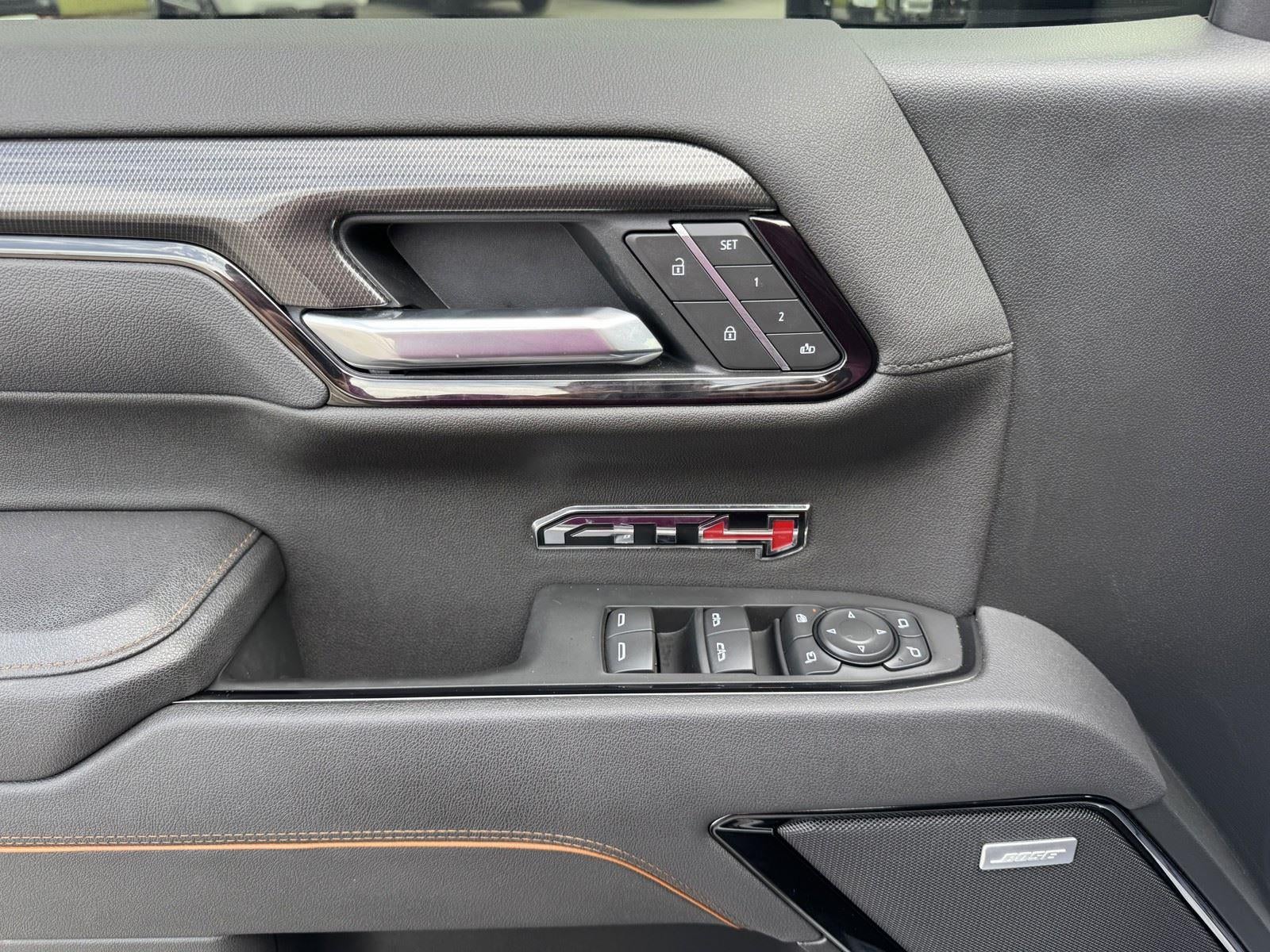 2025 GMC Sierra 1500 AT4