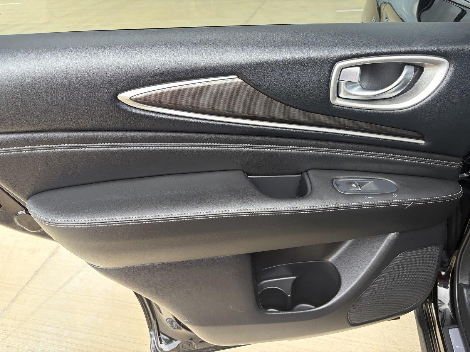 2019 INFINITI QX60 PURE