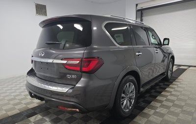 2024 INFINITI QX80 LUXE