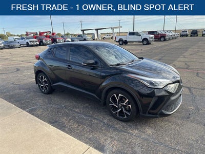 2022 Toyota C-HR XLE