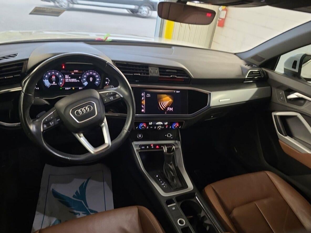 2021 Audi Q3 S line Premium
