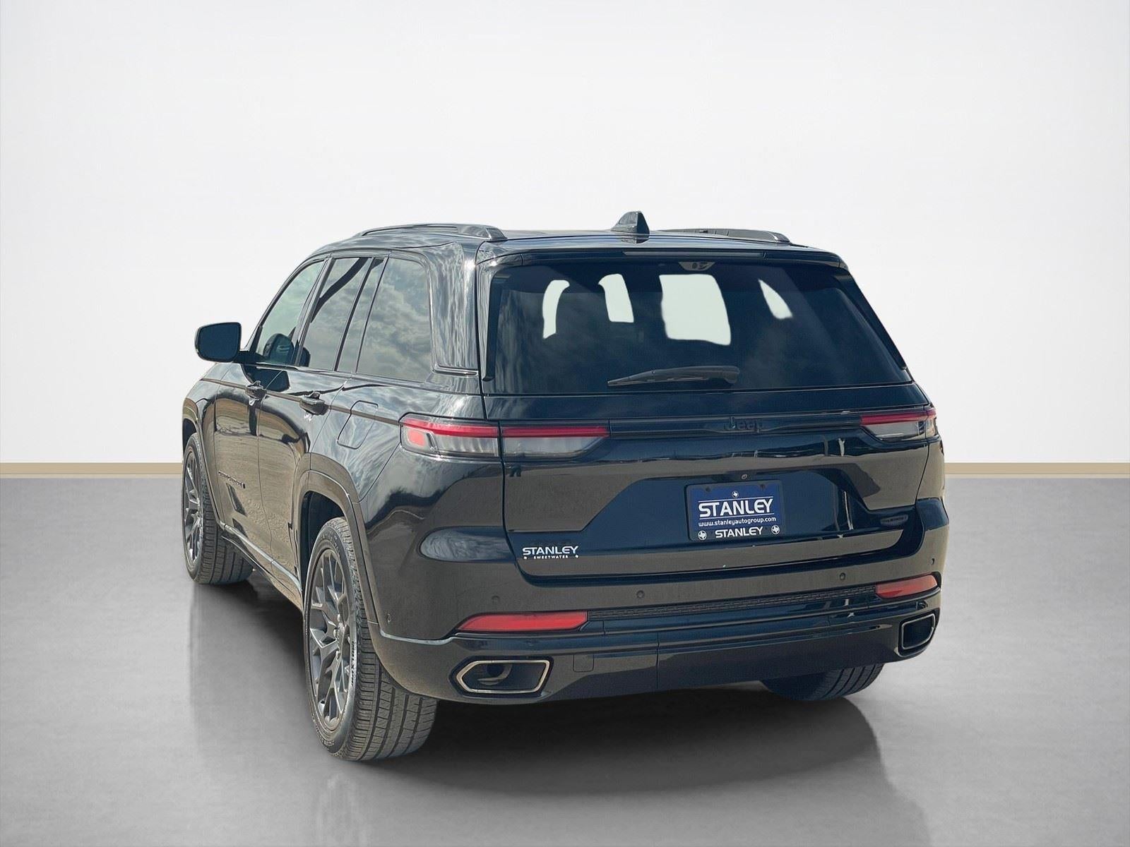 2025 Jeep Grand Cherokee Summit Reserve