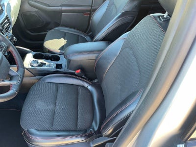 2023 Ford Escape ST-Line Select