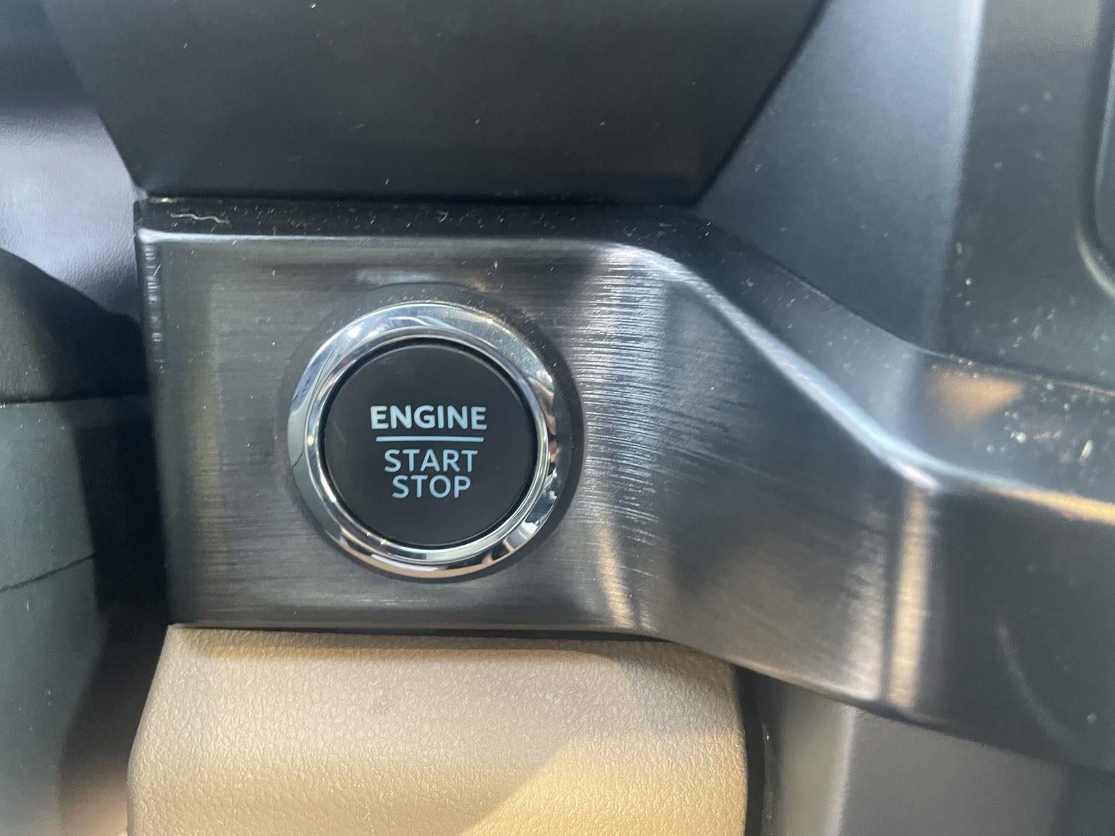 2023 Ford Super Duty F-250 SRW LARIAT