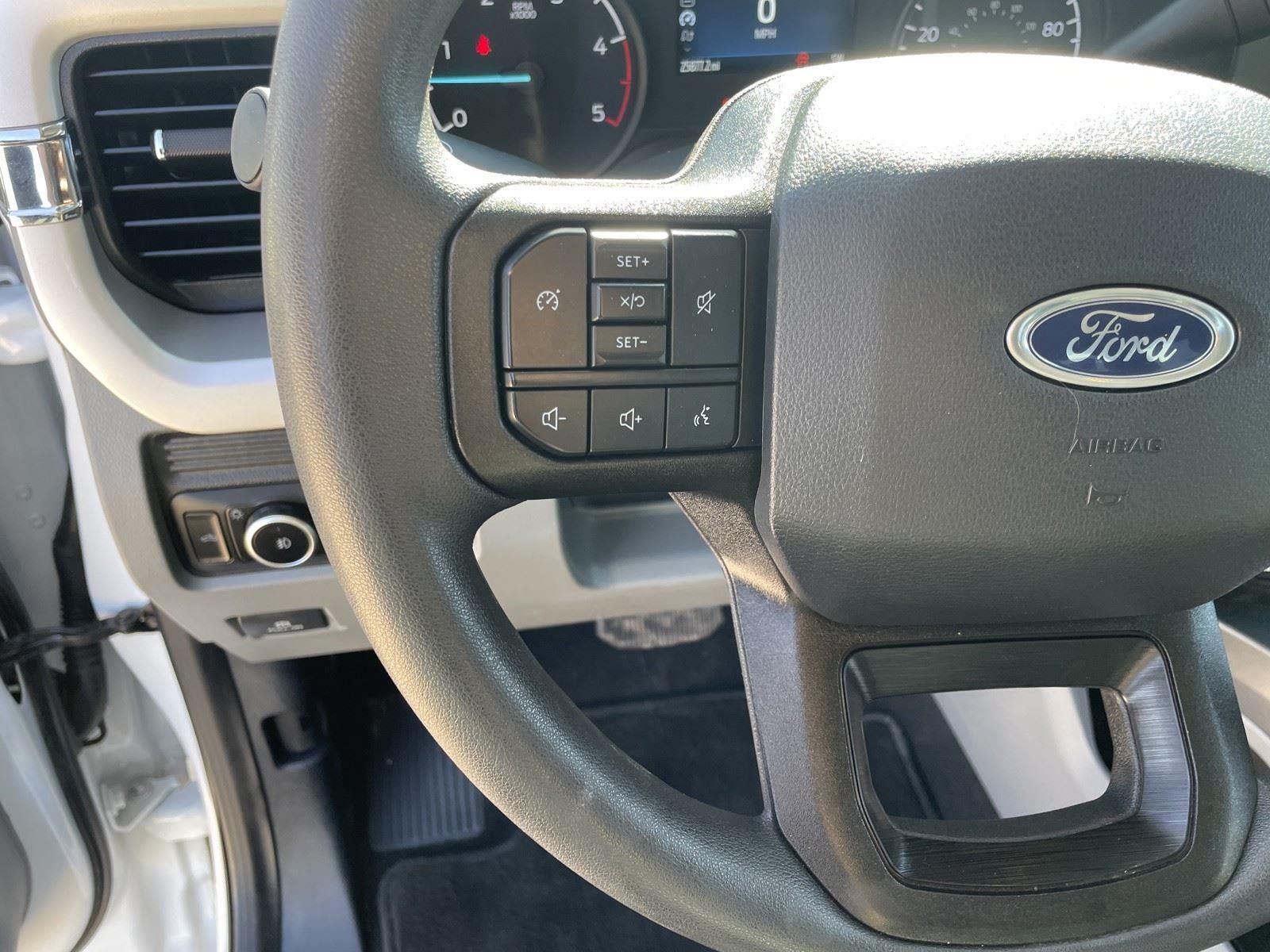 2025 Ford Super Duty F-250 SRW XLT