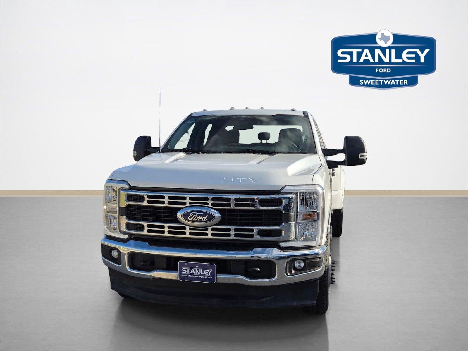 2025 Ford Super Duty F-350 DRW XLT