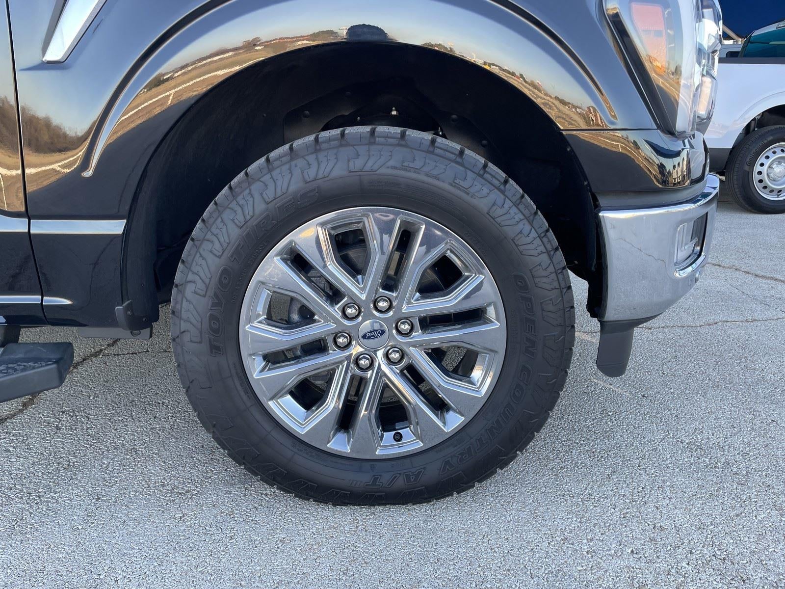 2024 Ford F-150 LARIAT