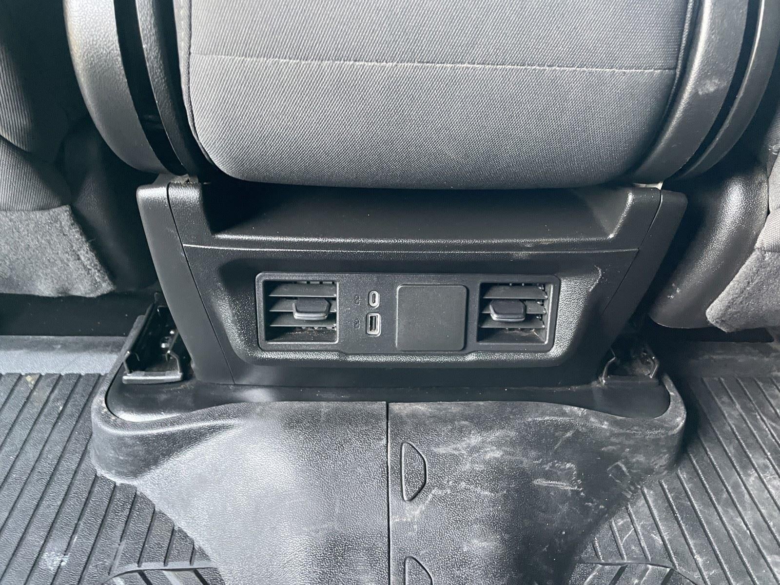 2024 Chevrolet Silverado 3500HD CC Work Truck