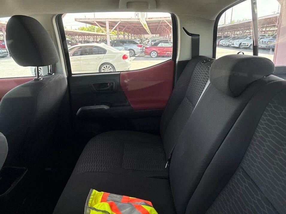 2016 Toyota Tacoma SR5