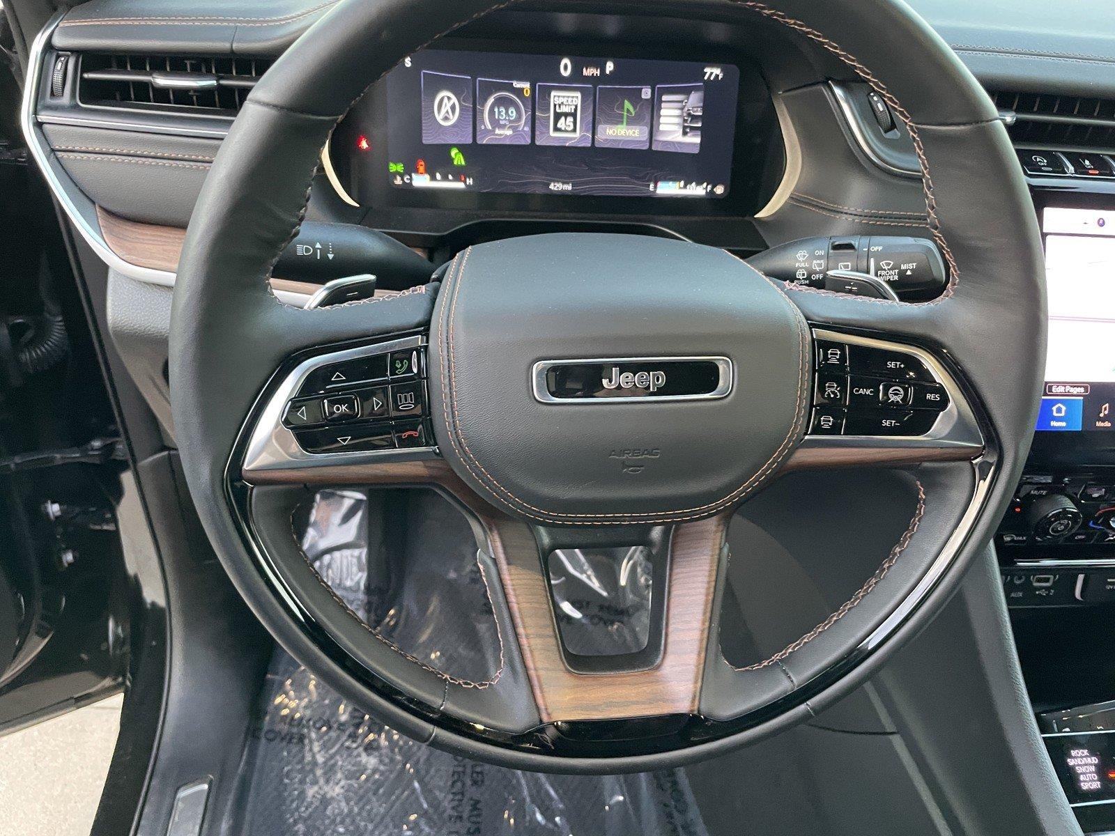 2025 Jeep Grand Cherokee Summit