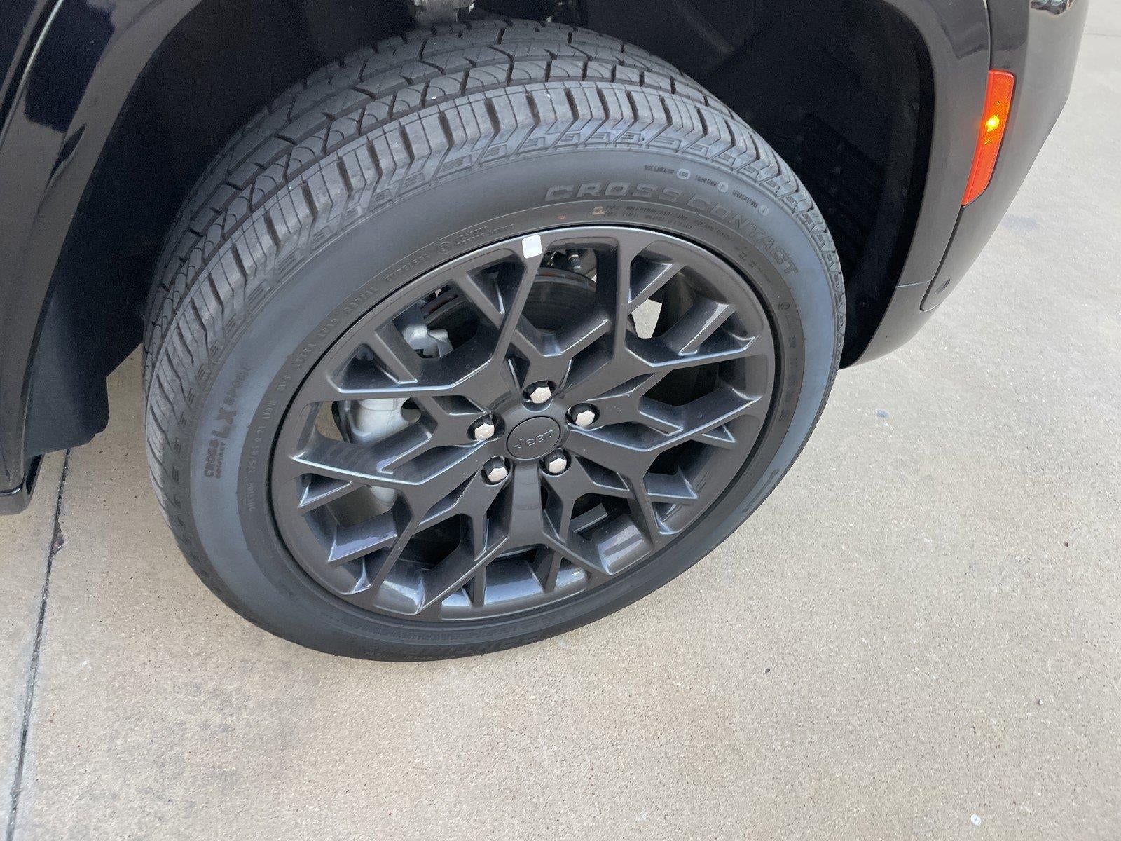 2025 Jeep Grand Cherokee Summit