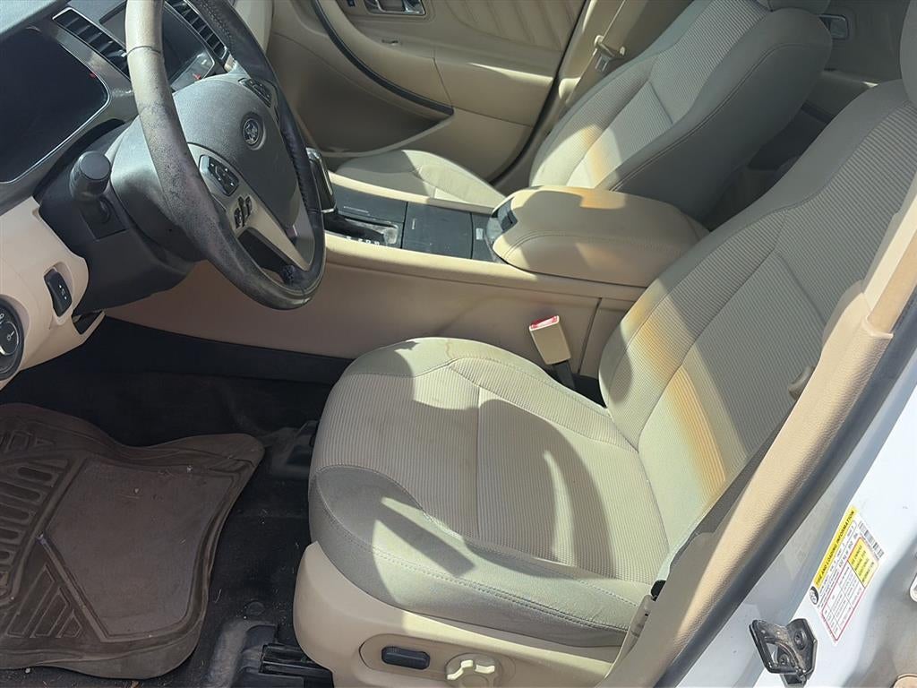 2013 Ford Taurus SEL