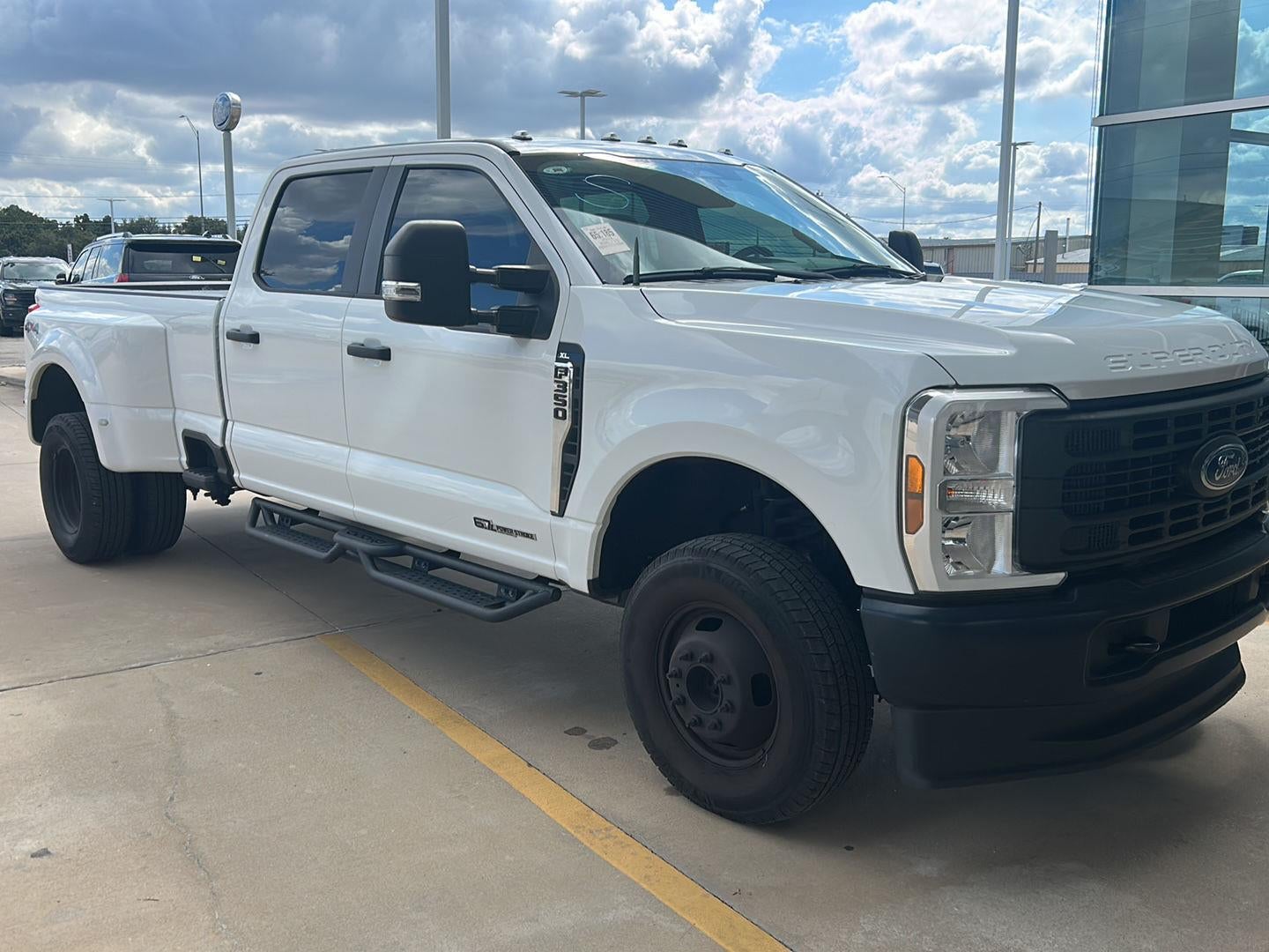 2024 Ford Super Duty F-350 DRW XL