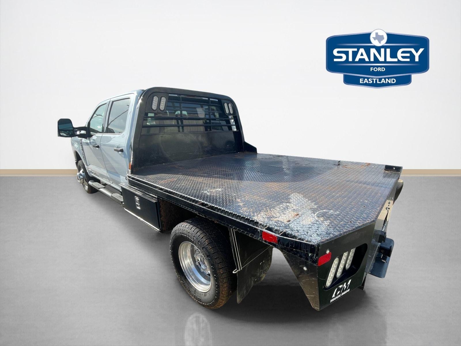 2023 Ford Super Duty F-350 DRW XLT