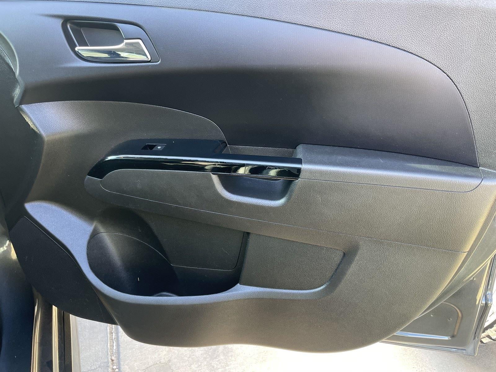 2018 Chevrolet SONIC LT