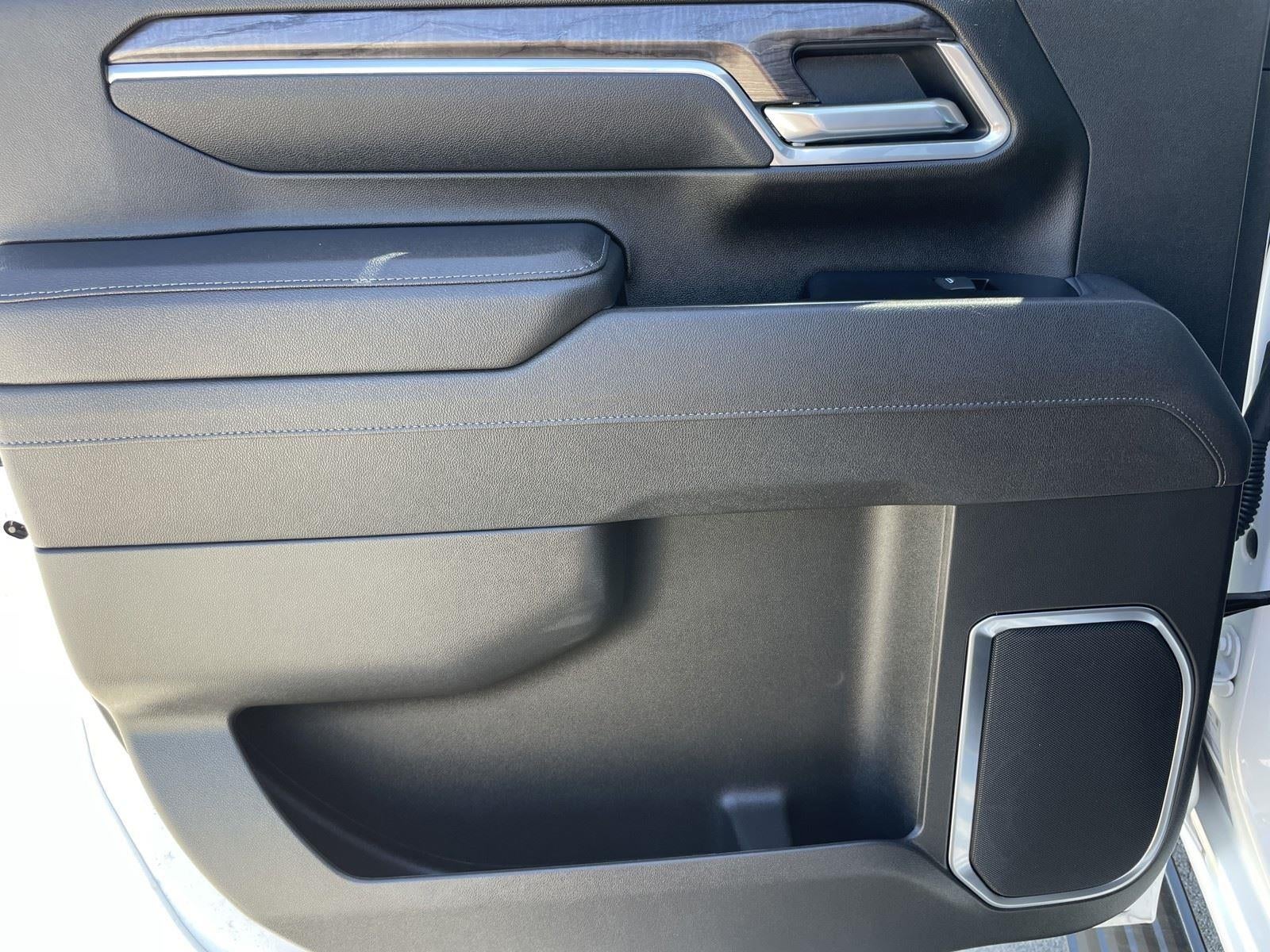 2025 Chevrolet Silverado 3500HD LTZ