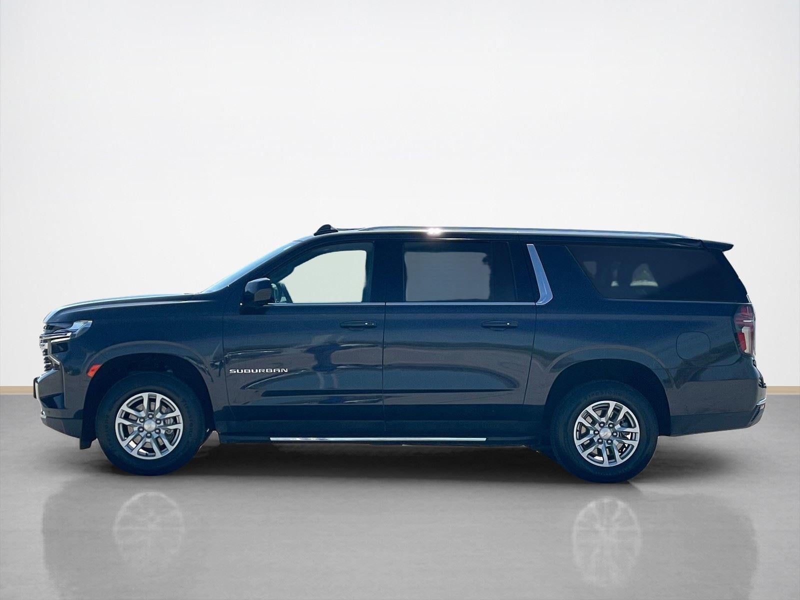 2024 Chevrolet Suburban LT