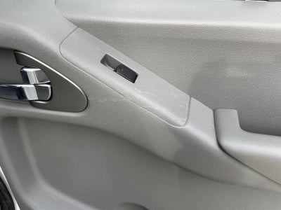 2017 Nissan Frontier SV V6