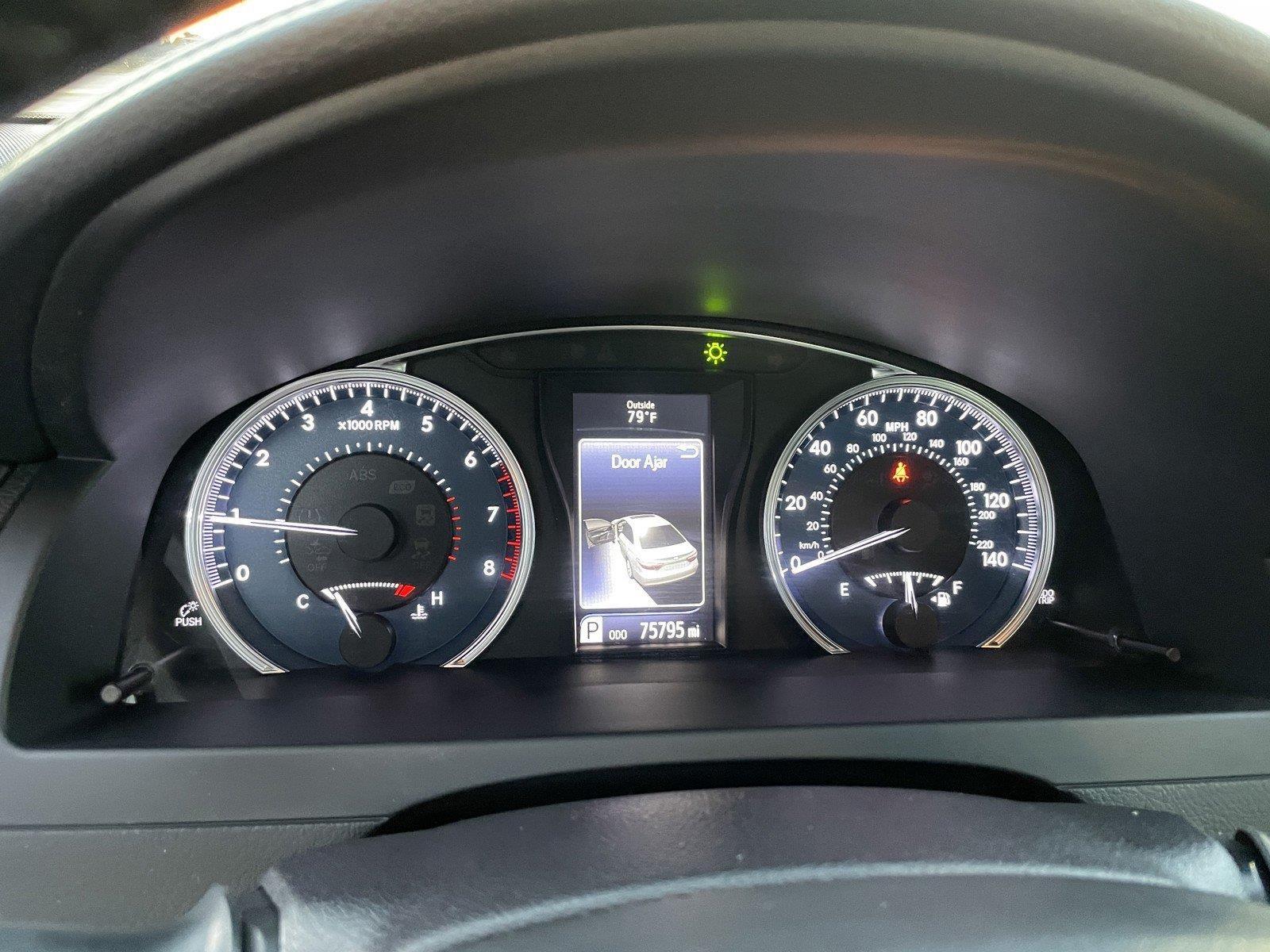 2016 Toyota Camry XLE