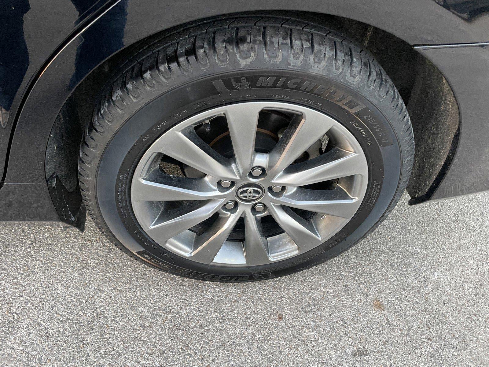 2016 Toyota Camry XLE