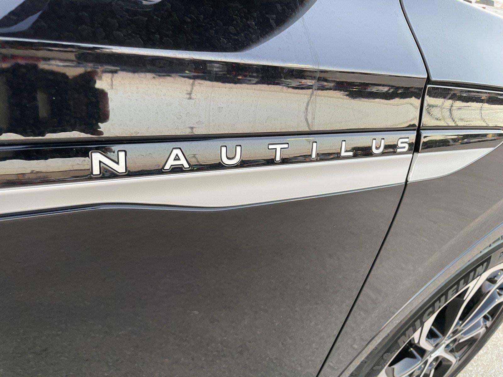 2024 Lincoln Nautilus Reserve