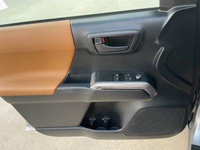 2016 Toyota Tacoma SR5