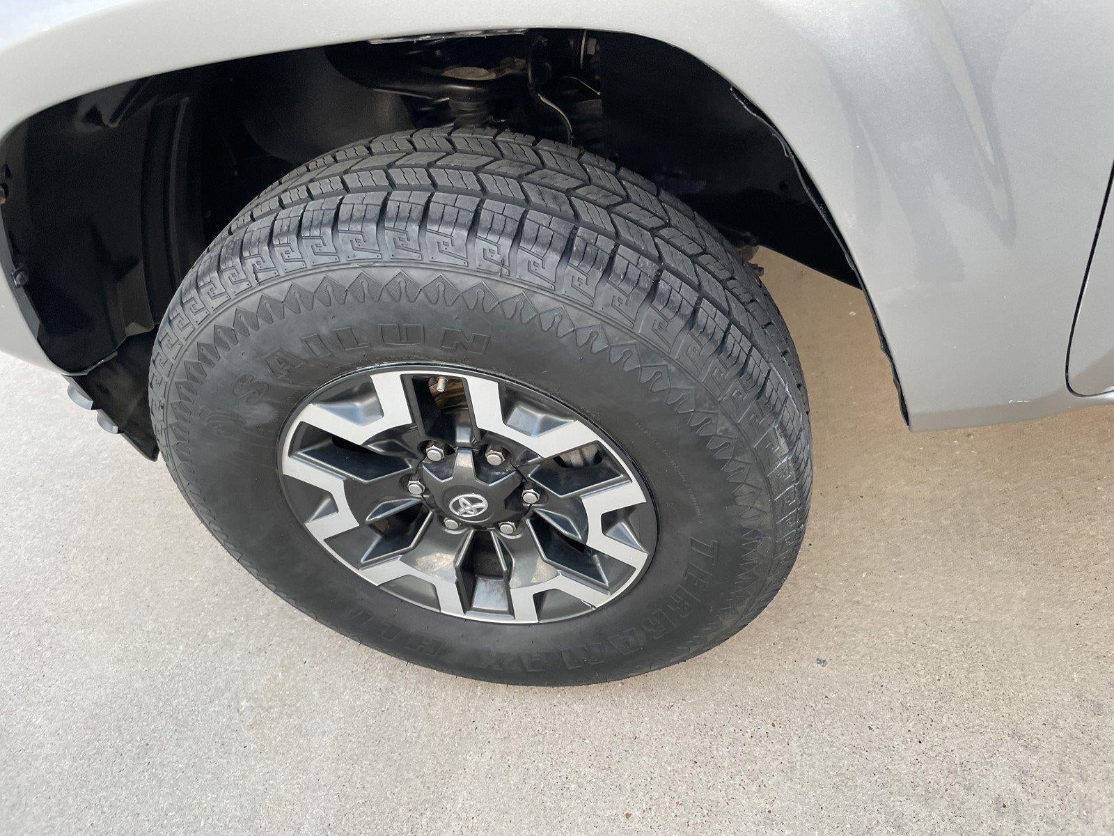 2016 Toyota Tacoma SR5