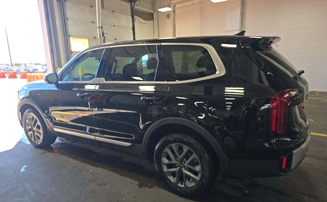 2024 Kia Telluride LX