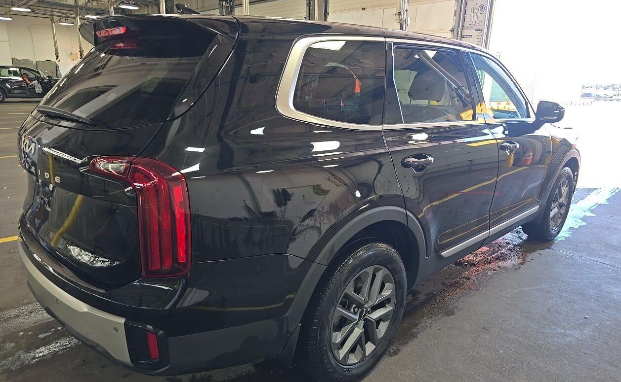 2024 Kia Telluride LX